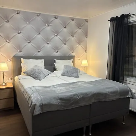 Cozy House Near The River - Sauna, Wi-fi *