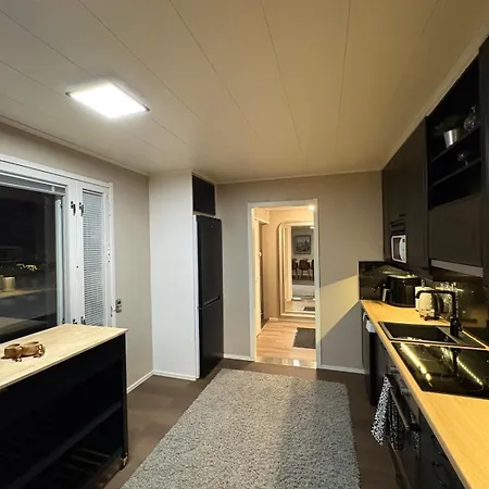 Cozy & Spacious House With Sauna & Free Parking Semesterbostad Torneå