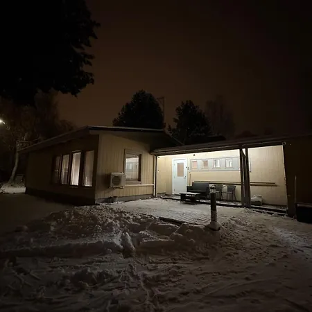 Semesterbostad Cozy & Spacious House With Sauna & Free Parking Torneå